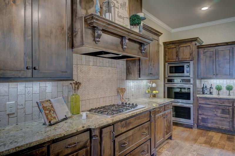 Заказать мебель для кухни. Корпусная мебель по индивидуальному заказу