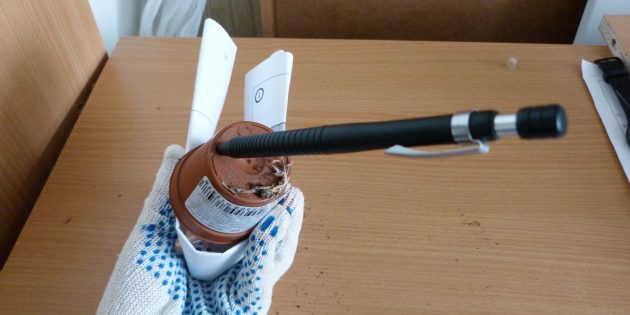 Как ухаживать за кактусом: Как вынимать кактус из горшка