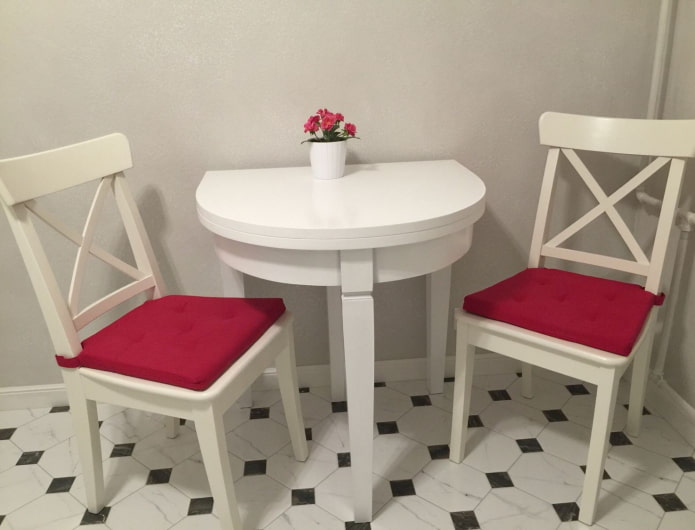 полукруглый стол в интерьере кухни полукруглый стол в интерьере кухни