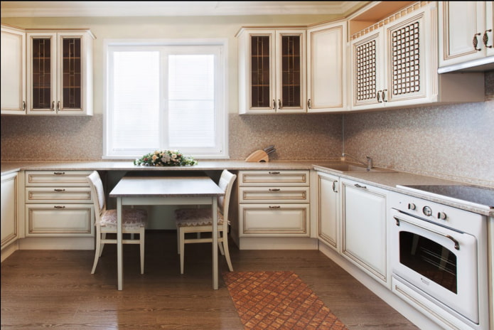 обеденный стол напротив окна обеденный стол напротив окна