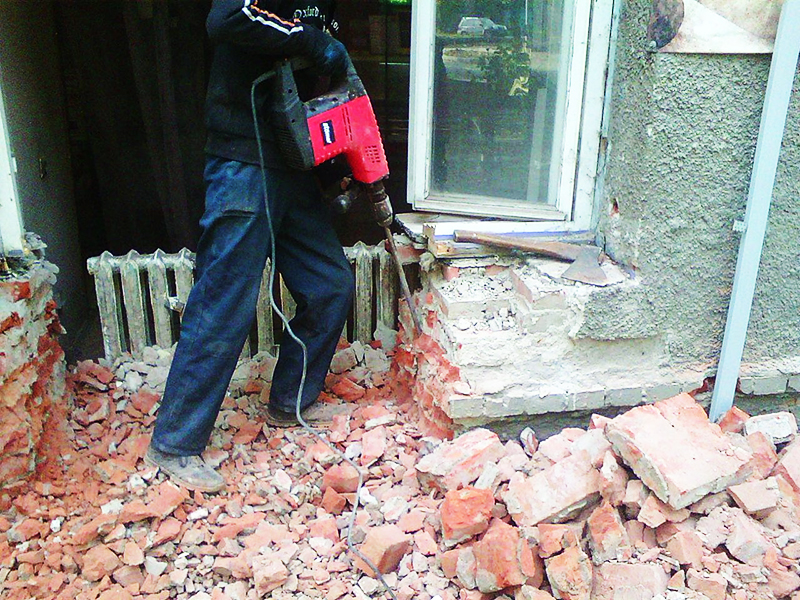 Подобные действия в многоэтажном доме незаконны 