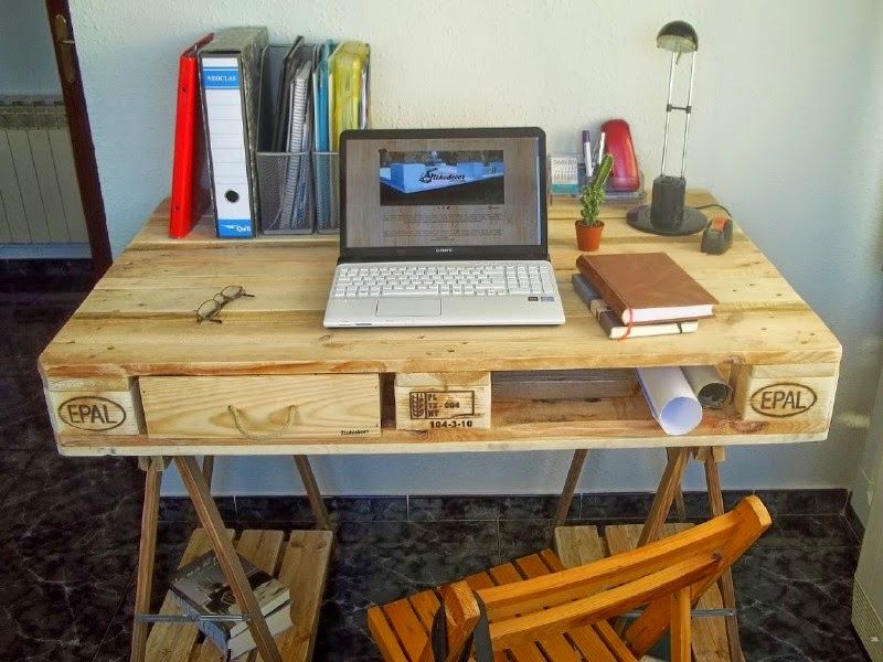  Компьютерный стол в стиле стимпанк