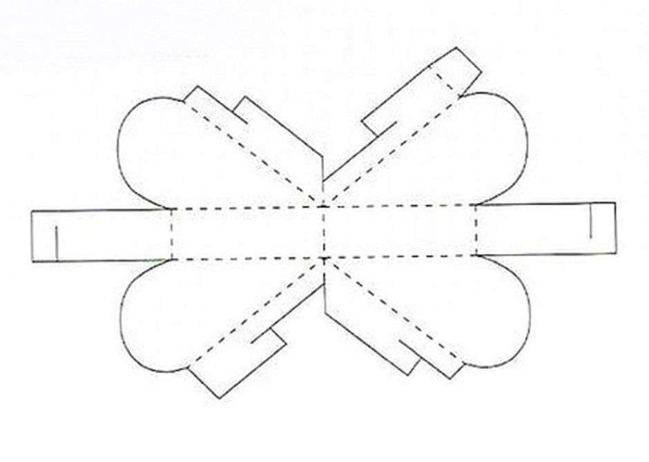 трафарет для коробочки в виде сердечка своими руками ко Дню святого Валентина
