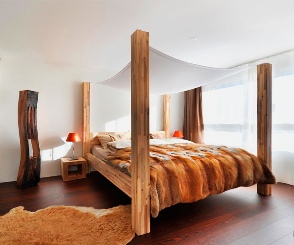 Короткий балдахин натянутый над кроватью