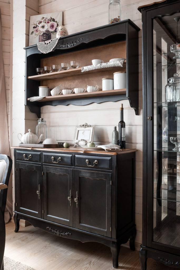 буфет из сосны