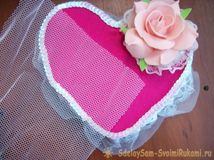 Коробочка в форме сердца своими руками